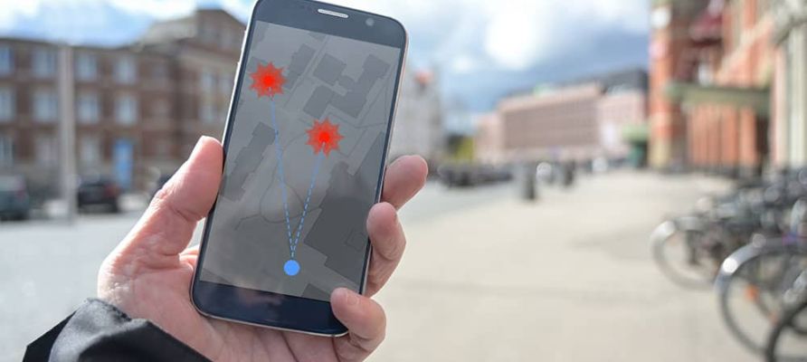 smartphone with gps tracking